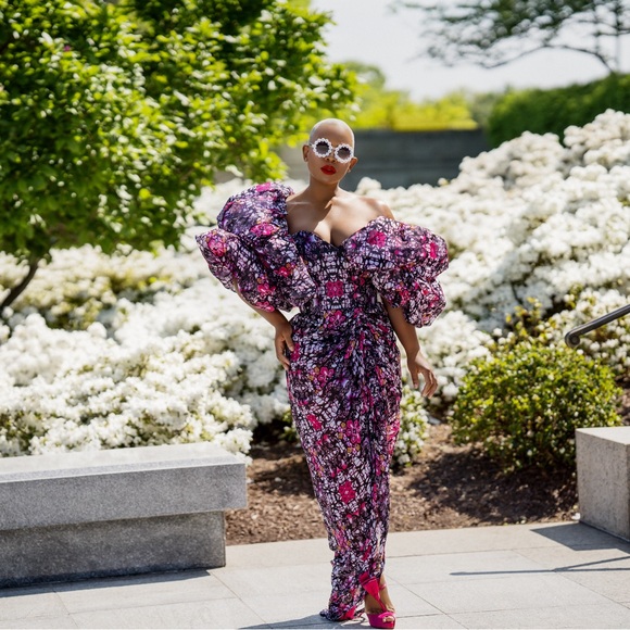 Sample Custom garment - Picture 1 of 4